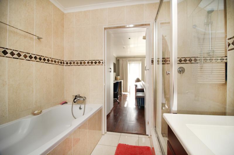 3 Bedroom Property for Sale in Hersham Western Cape